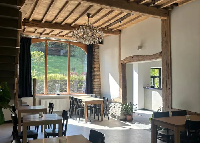 Otel Restaurant - Les Oiseaux De Passage 3*