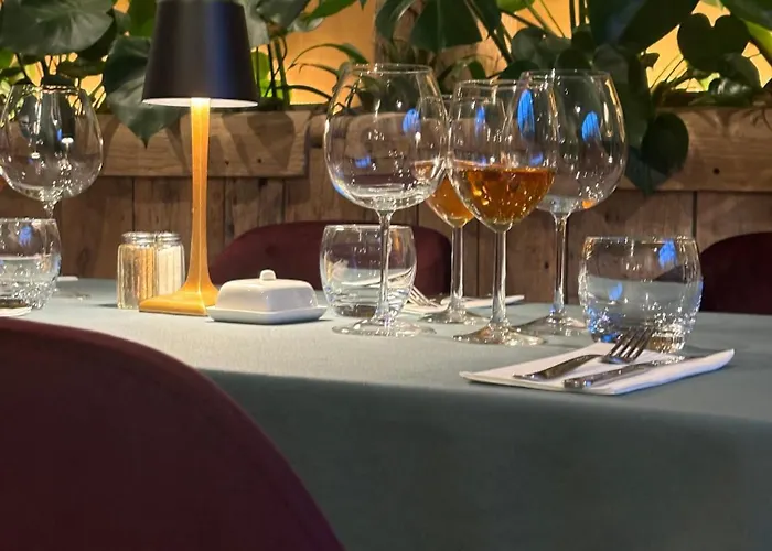 Otel Restaurant - Les Oiseaux De Passage