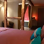 Otel Restaurant - Les Oiseaux De Passage